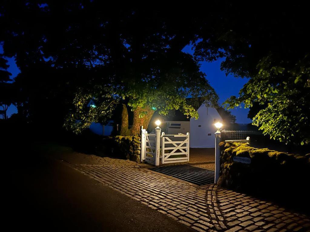Bed and Breakfast Whitehouse Uplawmoor Exteriér fotografie