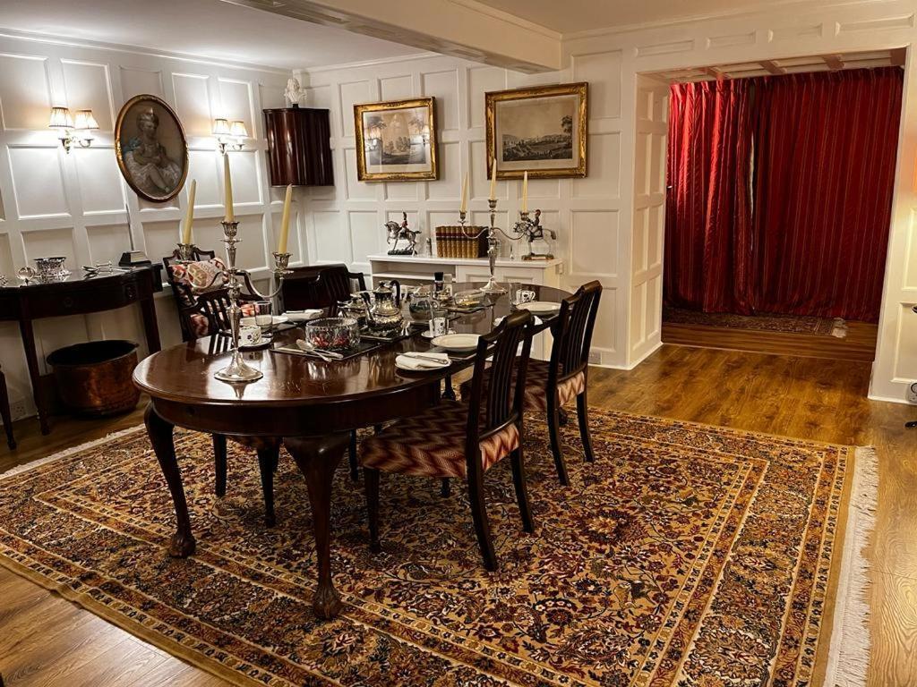 Bed and Breakfast Whitehouse Uplawmoor Exteriér fotografie